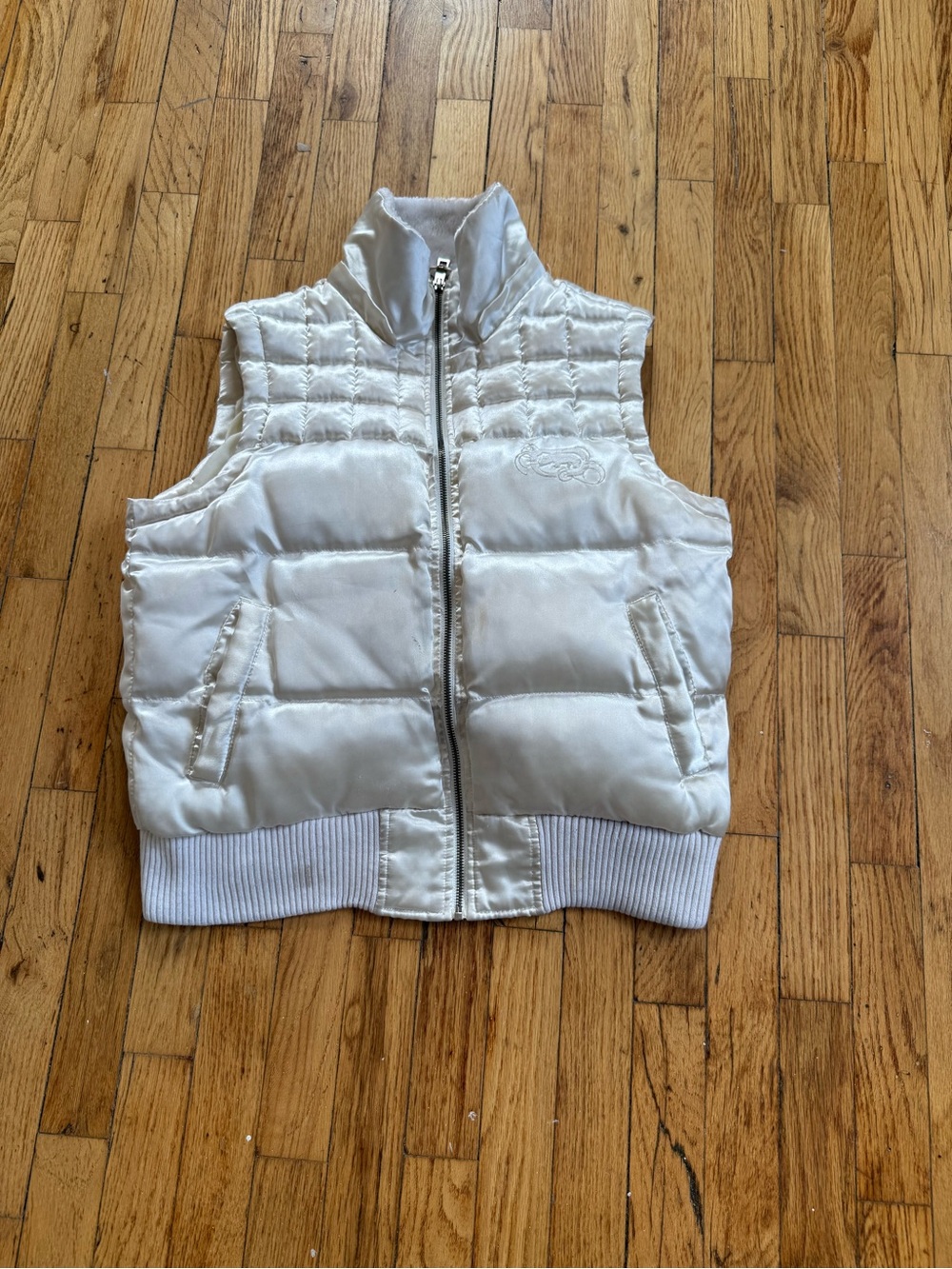 Ecko Unlimited White Quilted Puffer Vest for women